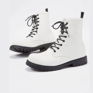 Rue 21 White combat Boots lace up womens Size 6